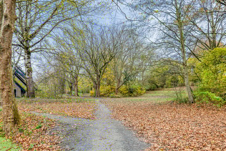 Foto 42 van Weigeliapark 37