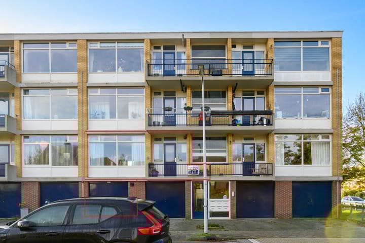 Photo 1 of Ambachtshof 57