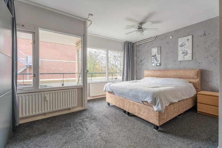 Photo 13 of Laan van Ouderzorg 118