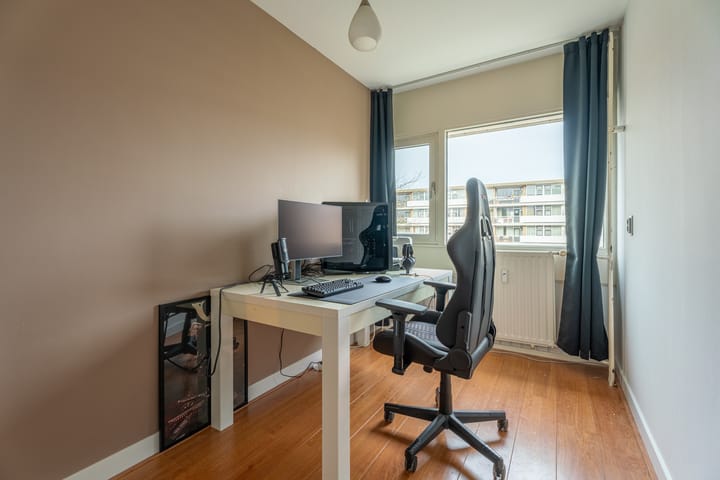 Photo 18 of Laan van Ouderzorg 118