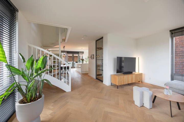 Foto 12 van Mandenmakerstraat 28