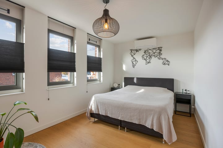 Foto 33 van Mandenmakerstraat 28