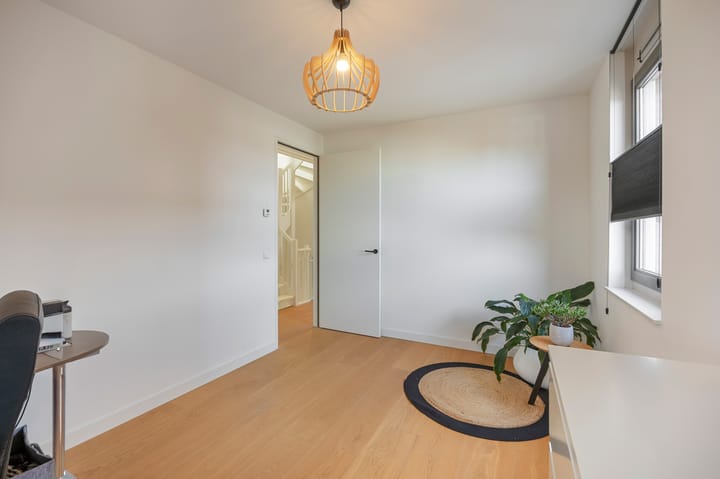 Foto 38 van Mandenmakerstraat 28