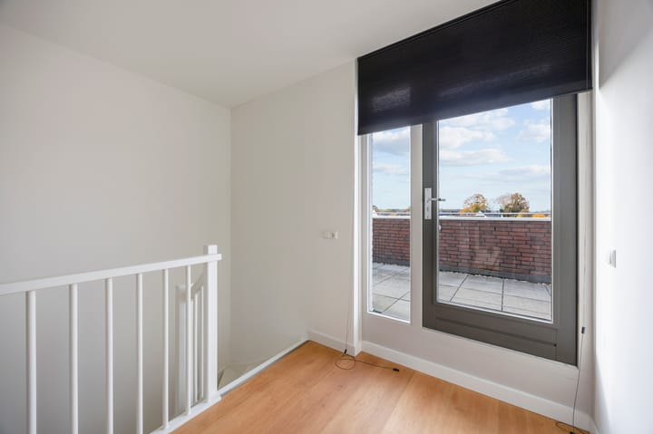 Foto 43 van Mandenmakerstraat 28