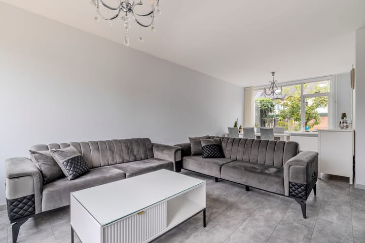 Photo 4 of Insingerstraat 8