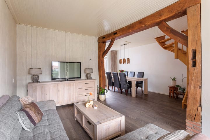 Foto 2 van Möllenbergstraat 1