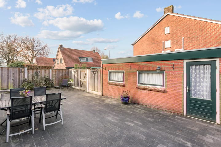 Foto 19 van Möllenbergstraat 1