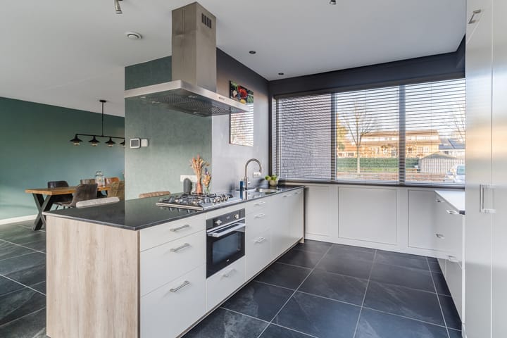 Photo 21 of Helleneind 42