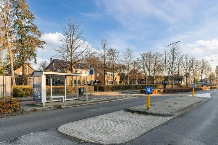 Photo 49 of Helleneind 42