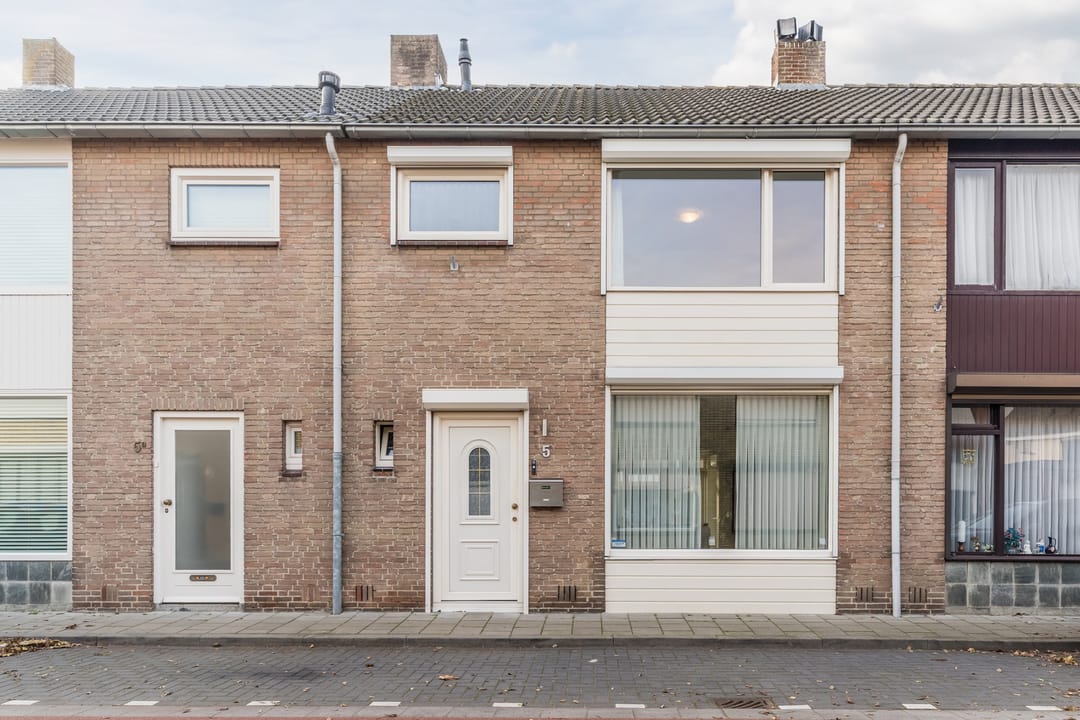 Photo 32 of Kapelstraat 5