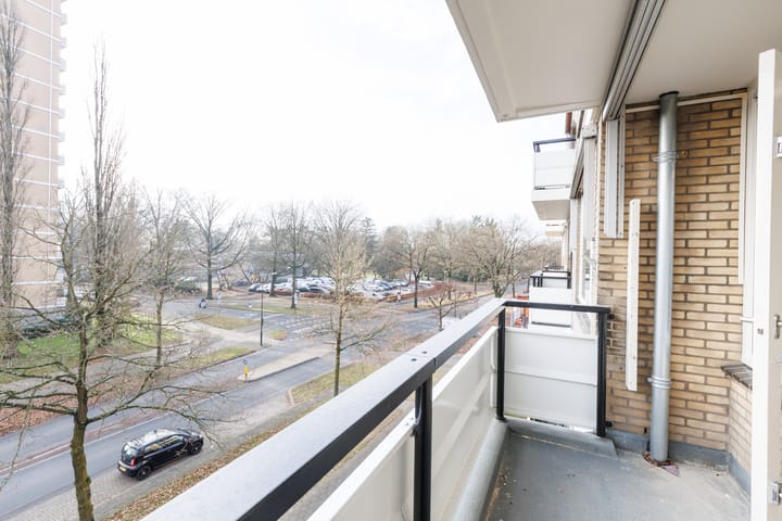 Photo 12 of Staringlaan 79