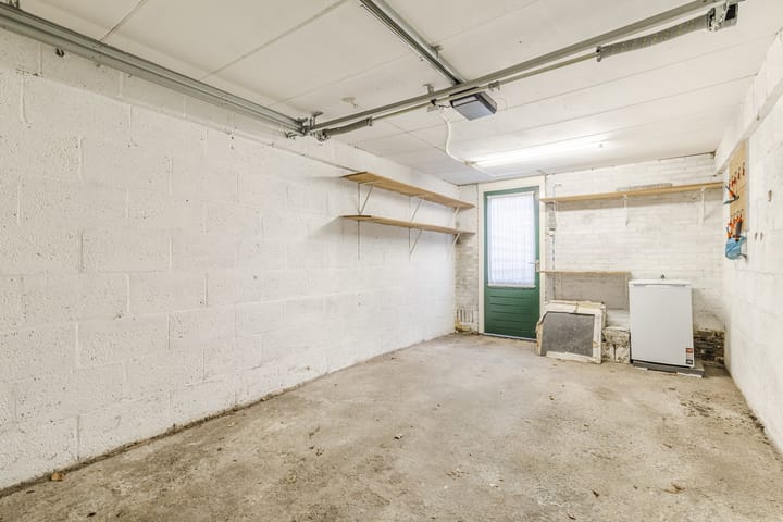 Photo 39 of Gerrit van der Veenstraat 26