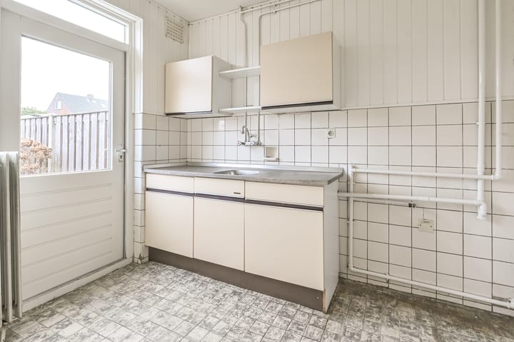 Photo 11 of Schubertstraat 11