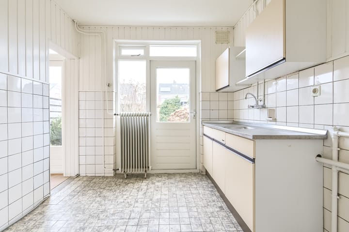 Photo 12 of Schubertstraat 11