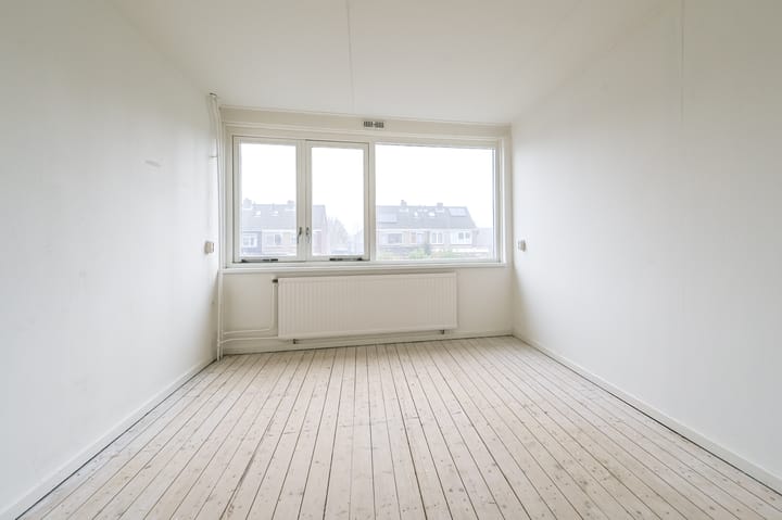 Photo 15 of Schubertstraat 11