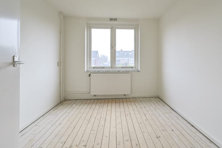 Photo 17 of Schubertstraat 11