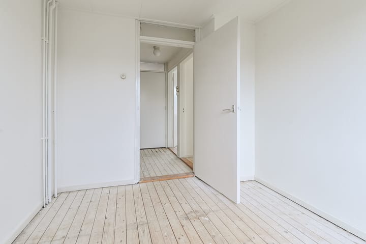 Photo 18 of Schubertstraat 11