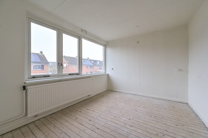 Photo 19 of Schubertstraat 11