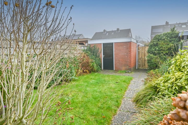 Photo 32 of Schubertstraat 11