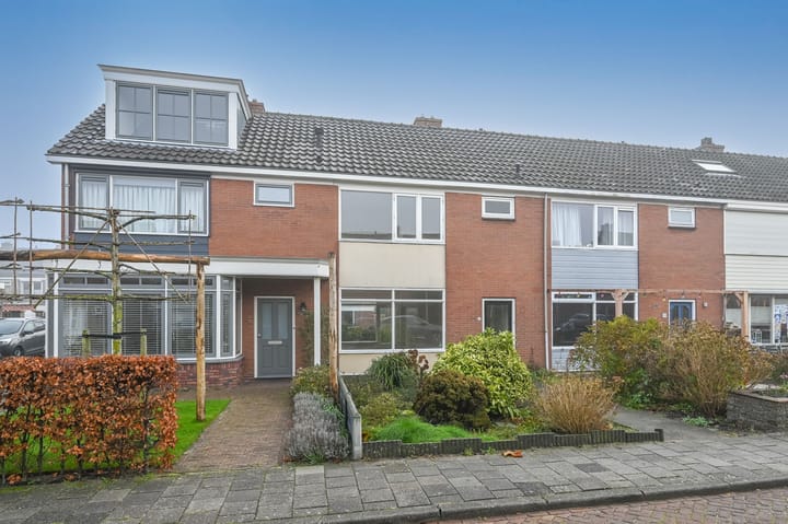 Photo 36 of Schubertstraat 11