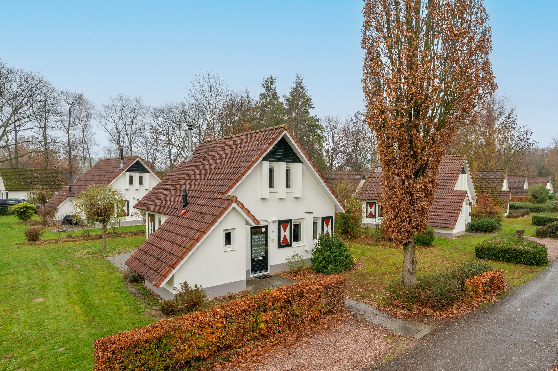 3-bedroom freehold villa in Posterholt — photo 1 of 5