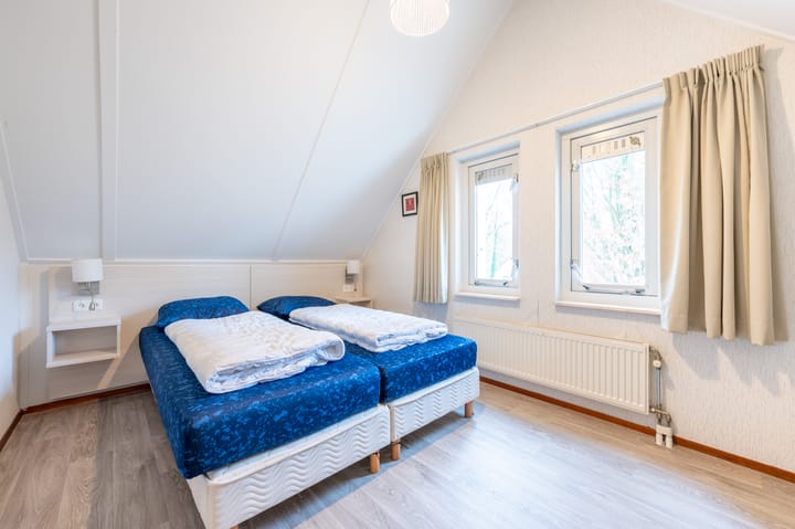 Photo 14 of Zwembadweg 1-076