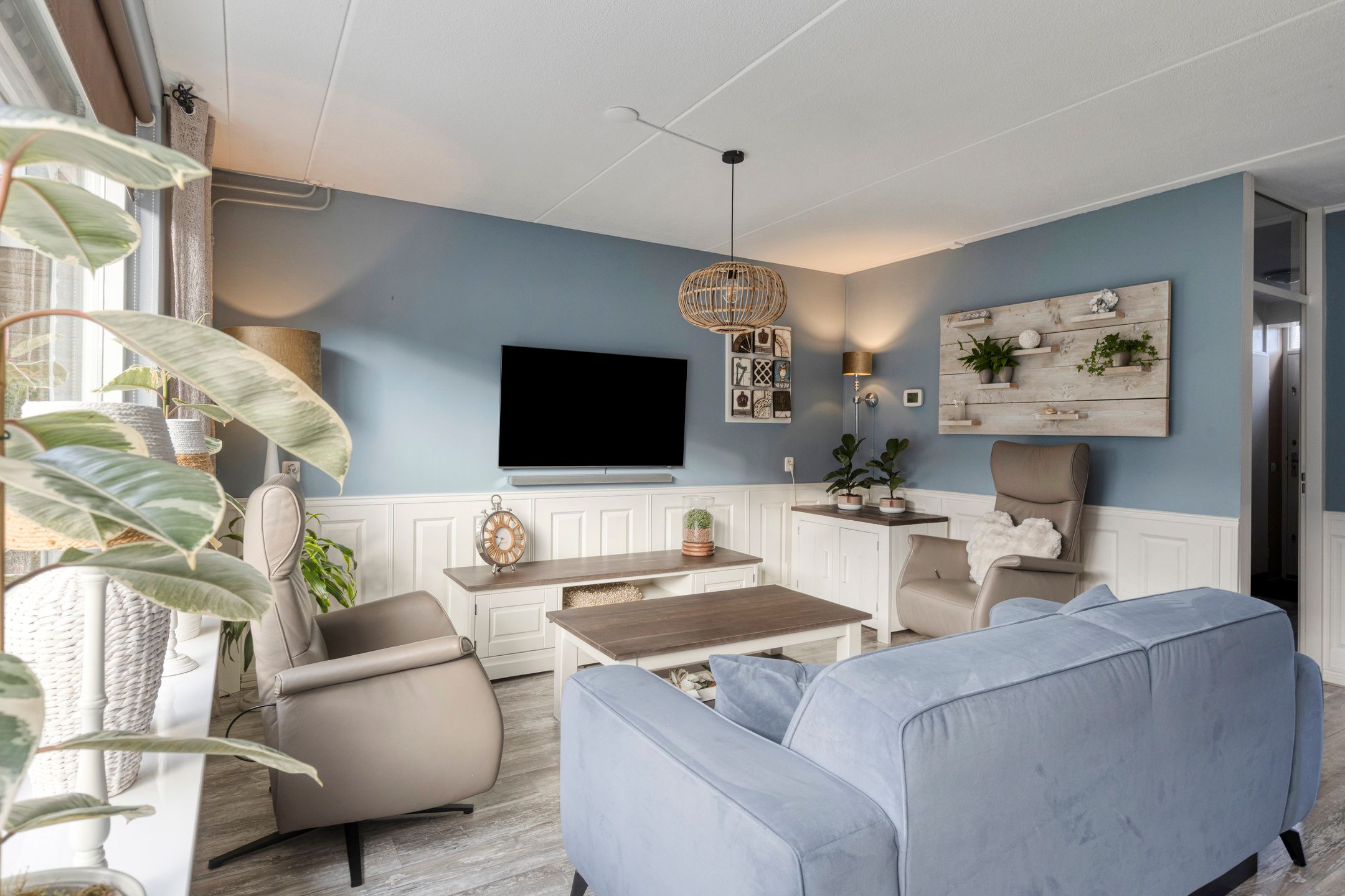 Foto 3 van Zestienhovensekade 4