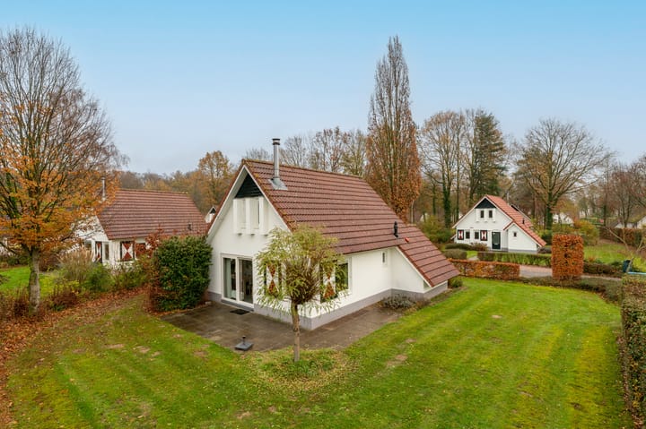 Photo 22 of Zwembadweg 1-076