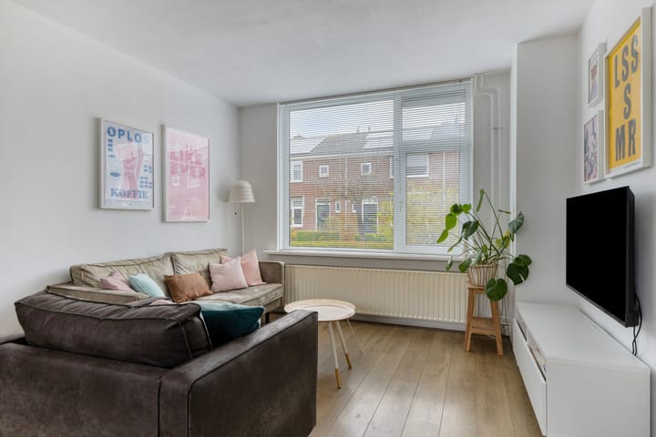 Photo 3 of Bonningastrjitte 62