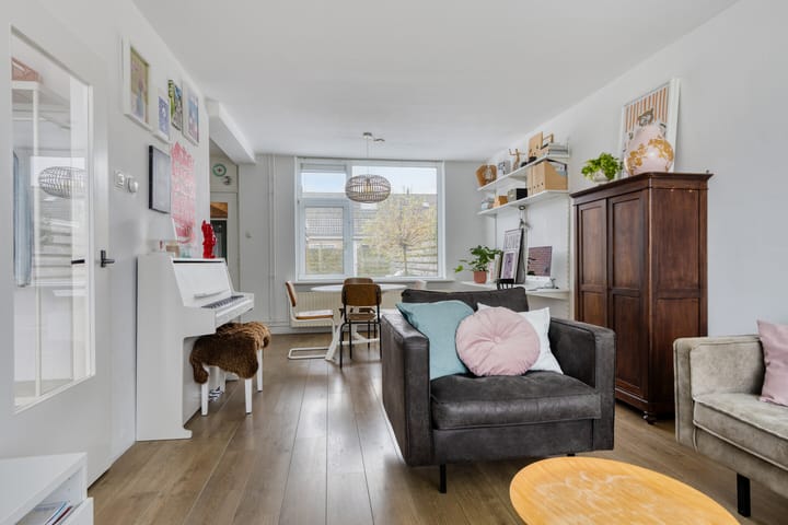 Photo 4 of Bonningastrjitte 62