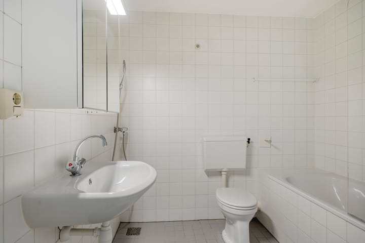 Foto 11 van Schoolstraat 145