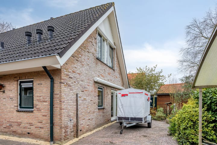 Photo 39 of Zwarteweg 80