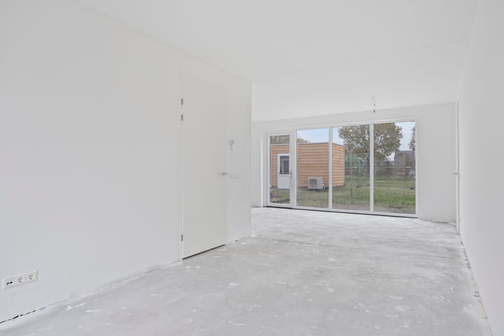 Photo 2 of Blauwlegger 2