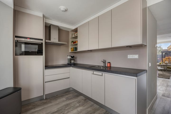 Photo 18 of Componistensingel 38