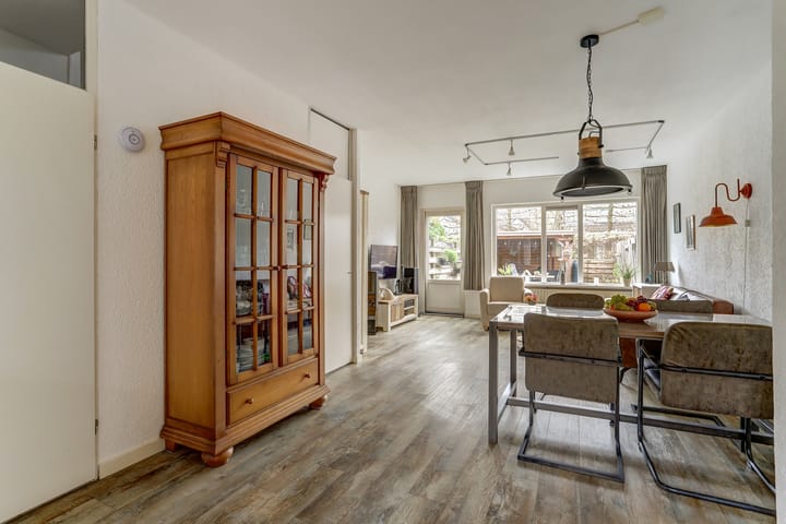 Foto 2 van Wielewaal 16