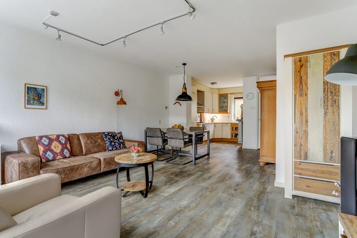 Foto 3 van Wielewaal 16