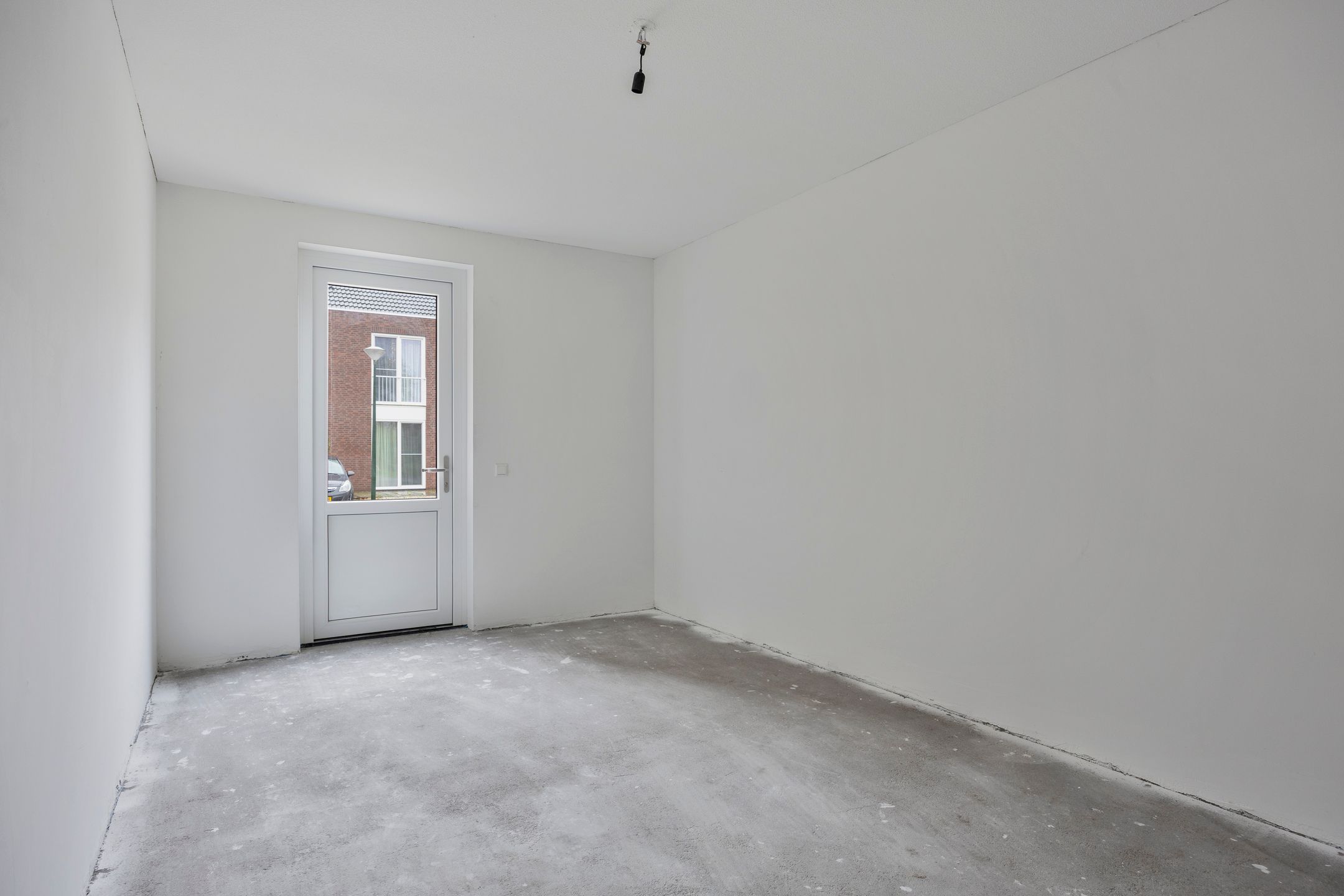 Photo 12 of Wingtapper 1