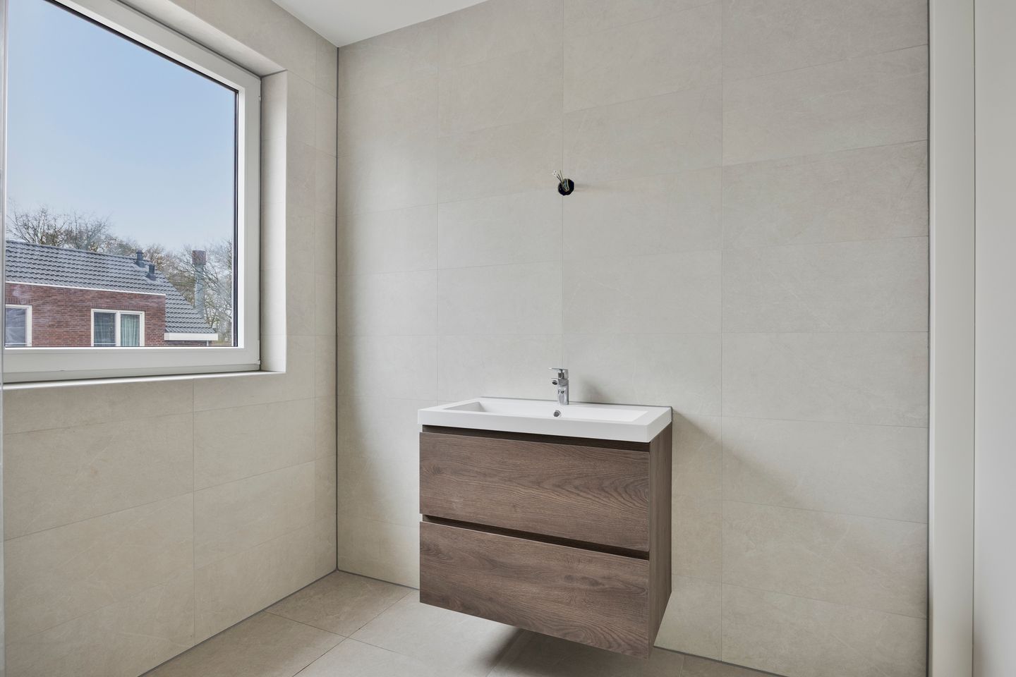 Photo 19 of Wingtapper 1