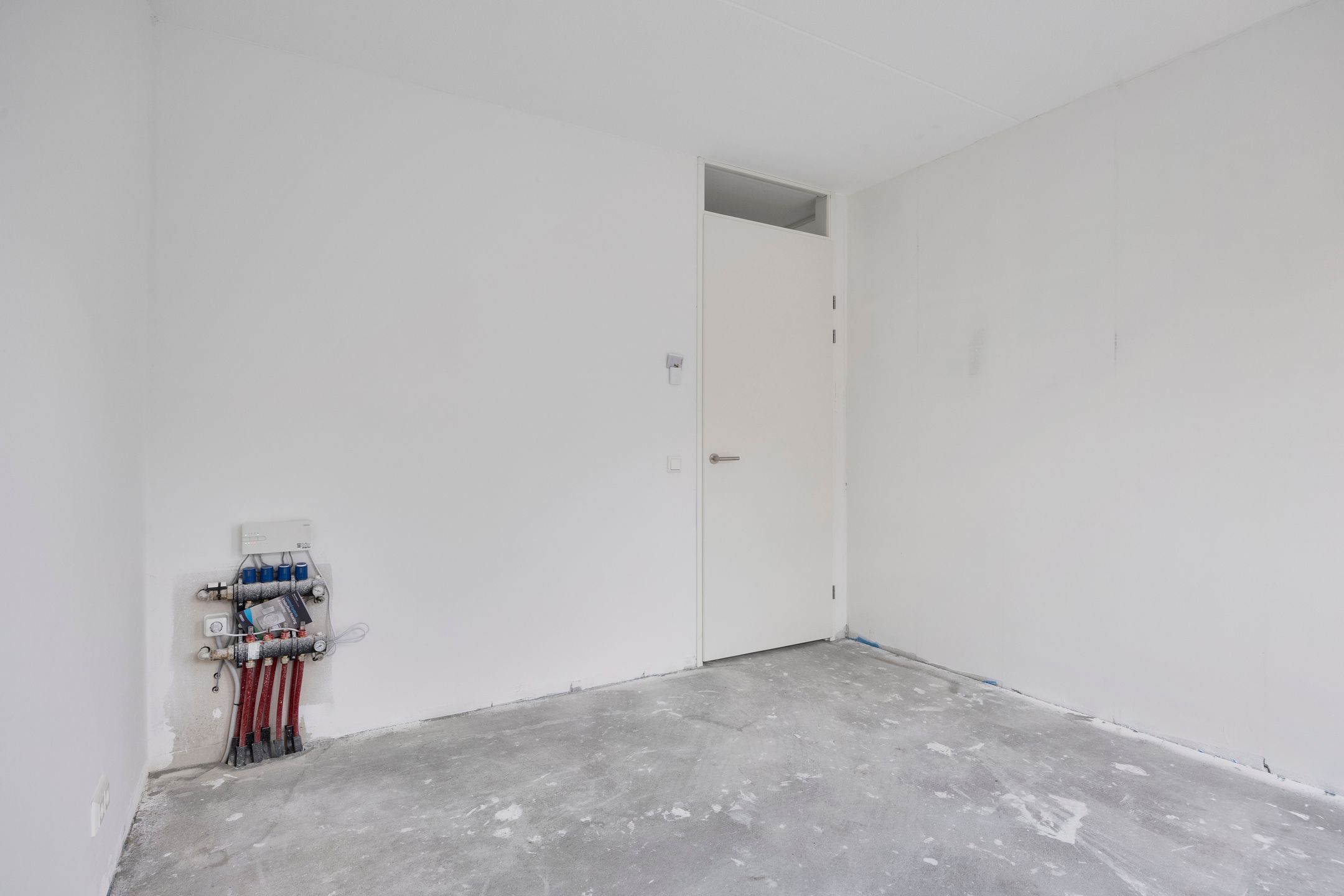 Photo 21 of Wingtapper 1