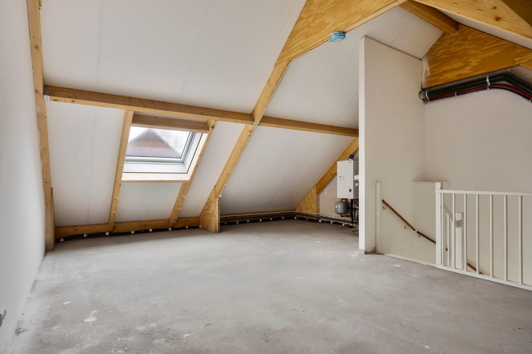 Photo 23 of Wingtapper 1