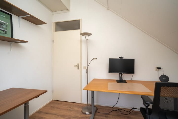 Photo 36 of Barneveldstraat 12