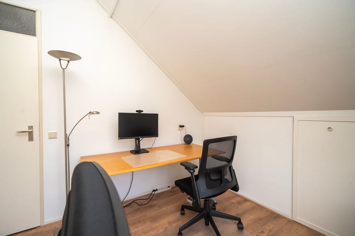 Photo 38 of Barneveldstraat 12