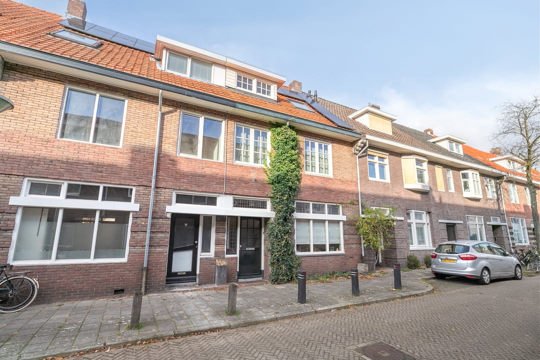 Photo 32 of Willem van Millenberchstraat 18
