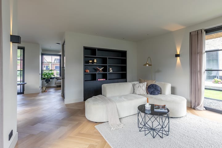 Foto 3 van Vrouwenmantel 13