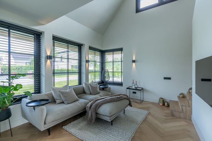 Foto 17 van Vrouwenmantel 13