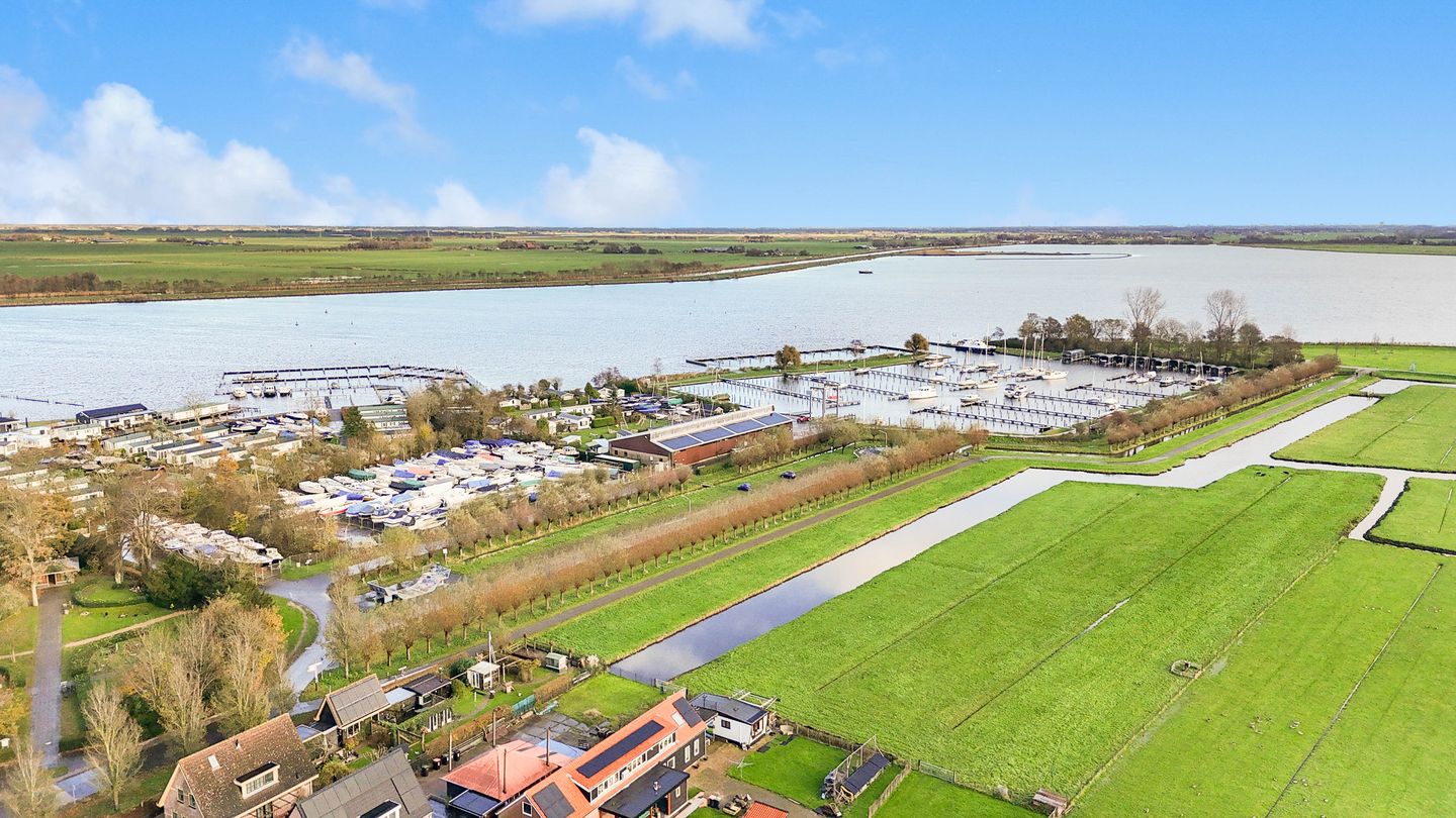 Bekijk foto 3 van Julianaweg 36