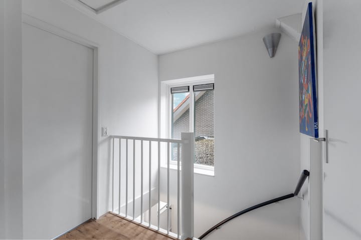 Photo 38 of Willem Bontekoestraat 9