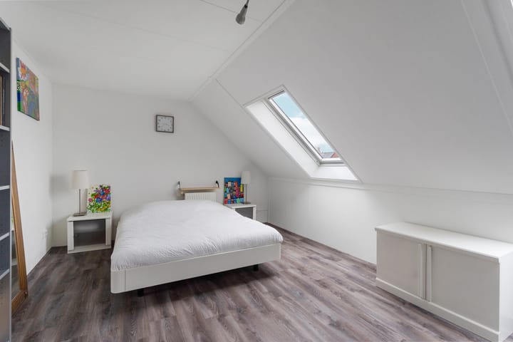 Photo 42 of Willem Bontekoestraat 9