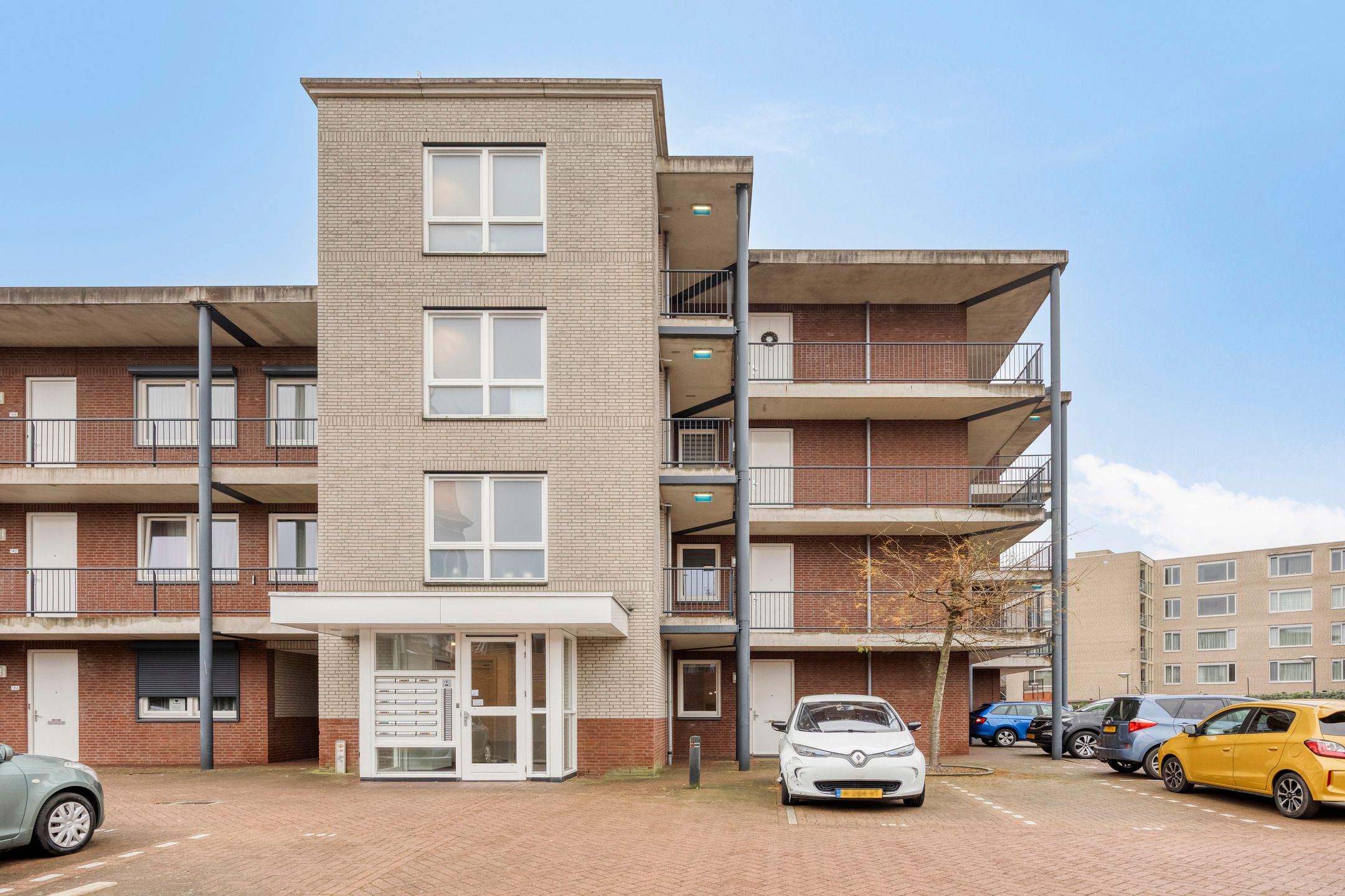 Photo 18 of Goudmijnhof 126