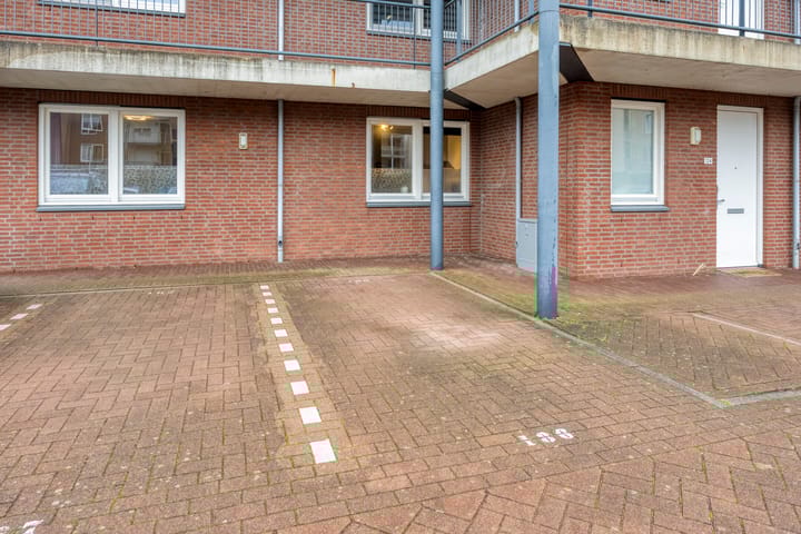 Foto 19 van Goudmijnhof 126